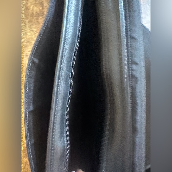 Beautiful Coach leather briefcase messenger bag professional excellent condition - Picture 10 of 16